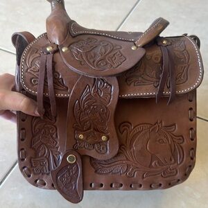 Genuine Brown Leather Saddle Bag With Sherpa Lining